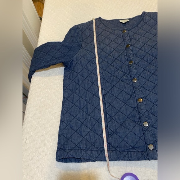 Petite medium Quilted indigo blue jacket. - Picture 9 of 13